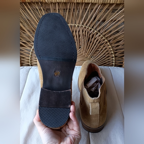 NWOT Anjoufemme Tan Suede Leather Men's Chelsea Boots_47 - Picture 4 of 6